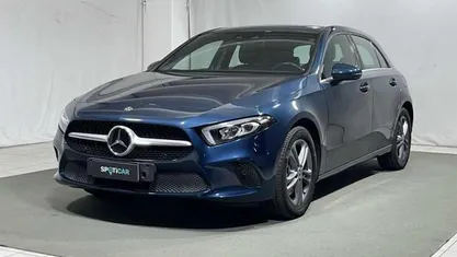 Blu Usata 2020 Mercedes A250 Business Due volumi | 22.700 € (Buon prezzo)