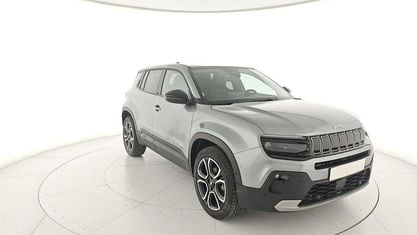 Begagnad Jeep Avenger Summit 101 HK (74 kW) 2025 Grå SUV