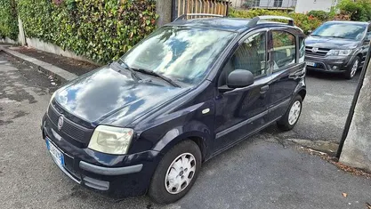 Blu/azzurro Usata 2011 Fiat Panda Emotion Due volumi | 3990 € (Ottimo prezzo)