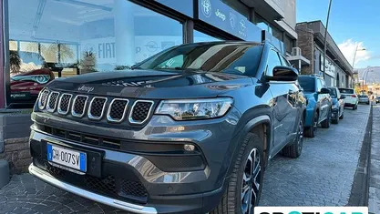 Usata Jeep Compass Limited 190 CV (139 kW) 2022 Grigio SUV
