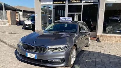Usata BMW 520 Luxury Line 190 CV (139 kW) 2019 Grigio Station wagon