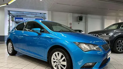 Usata Seat Leon Reference 90 CV (66 kW) 2014 Azzurro Coupé
