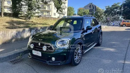 Usata Mini Cooper SD Countryman 190 CV (139 kW) 2017 Verde SUV