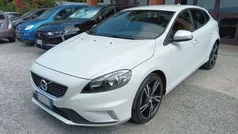 Bianco Usata 2017 Volvo V40 R-Design Station wagon | 13.500 € (Buon prezzo)