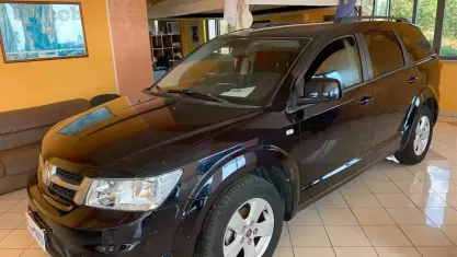 Usata Fiat Freemont 140 CV (102 kW) 2011 Blu SUV