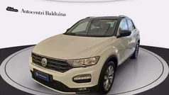 Bianco/ nero Usata 2018 VW T-Roc Style SUV | 18.690 € (Buon prezzo)