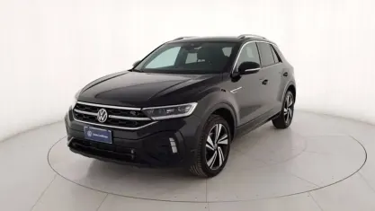 Usata VW T-Roc R-line 150 CV (110 kW) 2024 Nero metallizzato SUV