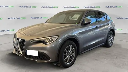 Usata Alfa Romeo Stelvio Business 190 CV (139 kW) 2021 SUV