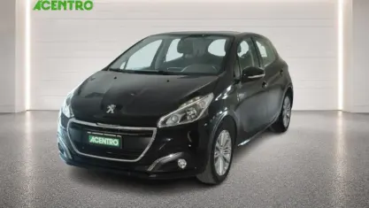 Usata Peugeot 208 82 CV (60 kW) 2016 Nero Utilitaria