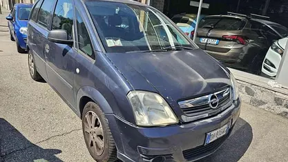 Usata Opel Meriva Cosmo 105 CV (77 kW) 2008 Grigio Monovolume