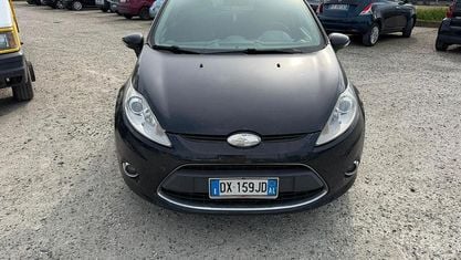 Usata Ford Fiesta Titanium 90 CV (66 kW) 2009 Nero Utilitaria