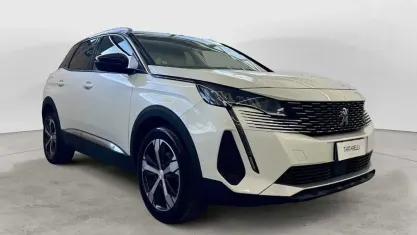 Usata Peugeot 3008 Allure 131 CV (96 kW) 2021 Bianco SUV
