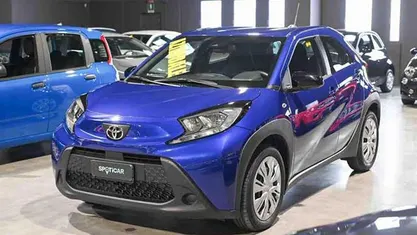Usata Toyota Aygo X Active 72 CV (52 kW) 2025 SUV