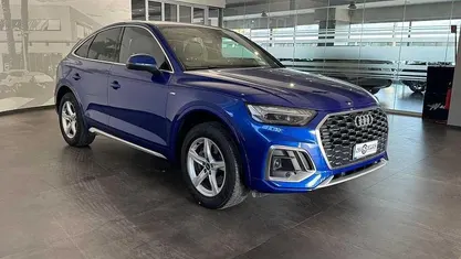 Blu/azzurro Usata 2021 Audi Q5 S-Line SUV | 35.900 € (Buon prezzo)