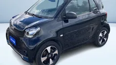 Nero metallizzato Usata 2021 Smart ForTwo Electric Drive Passion Tre volumi | 14.600 € (Buon prezzo)