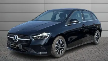 Usata Mercedes B180 Advanced 136 CV (100 kW) 2023 Nero Monovolume