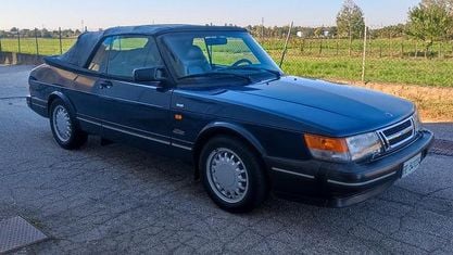 Usata Saab 900 Cabriolet 141 CV (103 kW) 1992 Blu Cabrio