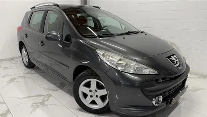 Usata Peugeot 207 95 CV (69 kW) 2008 Grigio Station wagon