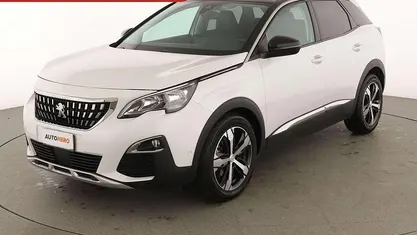 Usata Peugeot 3008 Allure 131 CV (96 kW) 2019 Bianco SUV