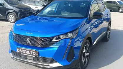 Begagnad Peugeot 3008 GT 131 HK (96 kW) 2022 Blå SUV