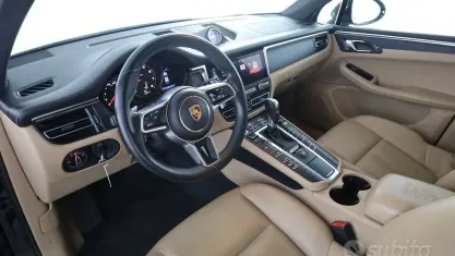 Usata Porsche Macan 245 CV (180 kW) 2020 Nero SUV