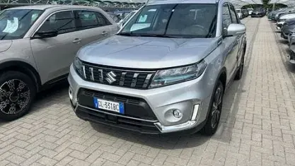 Usata Suzuki Vitara 116 CV (85 kW) 2022 Grigio SUV