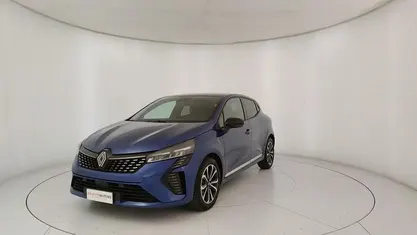 Blu Usata 2025 Renault Clio V Techno Due volumi | 16.950 € (Buon prezzo)