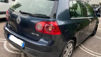 Usata VW Golf IV Sportline 140 CV (102 kW) 2004 Utilitaria