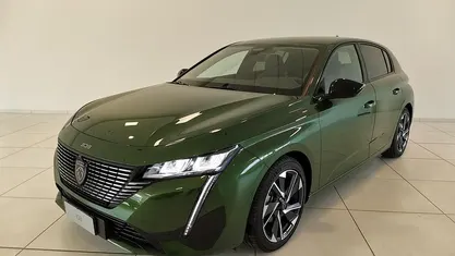 Usata Peugeot 308 Allure 131 CV (96 kW) 2024 Verde Berlina