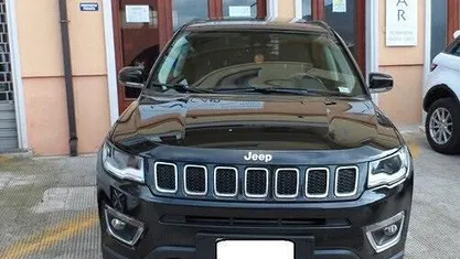 Usata Jeep Compass 120 CV (88 kW) 2018 Nero SUV