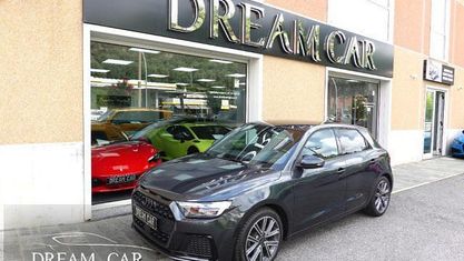 Käytetty Audi A1 S-Line 150 HP (110 kW) 2021 Harmaa Katumaasturi