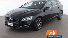Nero Usata 2016 Volvo V60 Ocean Race Station wagon | 12.399 € (Buon prezzo)