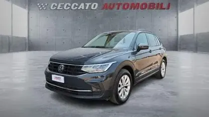 Usata VW Tiguan Life 150 CV (110 kW) 2023 Grigio SUV