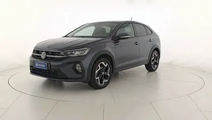 Usata VW Taigo R-line 116 CV (85 kW) 2025 Gray SUV