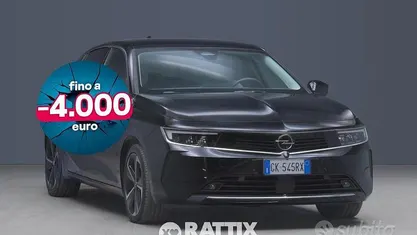 Usata Opel Astra Business Elegance 150 CV (110 kW) 2022 Noir perla Berlina