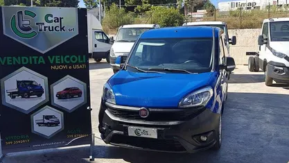 Blu/azzurro Usata 2016 Fiat Doblò Monovolume | 7400 € (Buon prezzo)