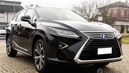 Usata Lexus RX450h 313 CV (230 kW) 2019 Nero SUV