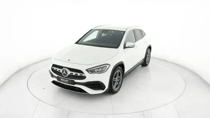 Usata Mercedes GLA180 Premium 136 CV (100 kW) 2022 Bianco SUV