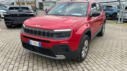 Usata Jeep Avenger Altitude 101 CV (74 kW) 2024 Rosso SUV