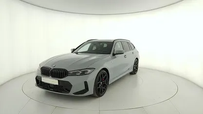 Usata BMW 320e M Sport 190 CV (139 kW) 2025 Grigio Station wagon