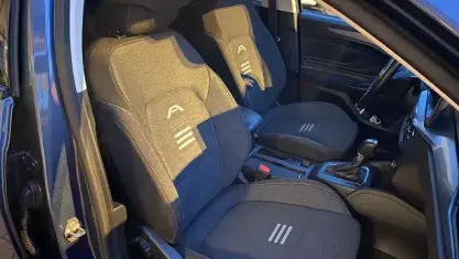 Begagnad Ford Focus Active X 125 HK (91 kW) 2023 Blå Sedan