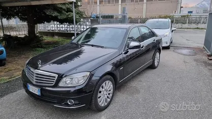 Usata Mercedes C200 184 CV (135 kW) 2007 Nero Berlina