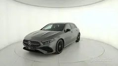 Grigio Usata 2023 Mercedes A200 AMG Line Premium Plus Tre volumi | 37.800 € (Cara)