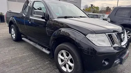 Usata Nissan Navara 190 CV (139 kW) 2013 Grigio Pick-up