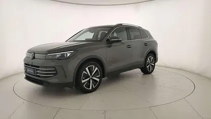Usata 2024 VW Tiguan Elegance SUV | 39.400 € (Buon prezzo)