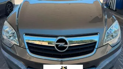 Usata Opel Antara 150 CV (110 kW) 2008 Grigio SUV