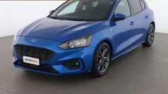 Blu Usata 2019 Ford Focus ST-Line Tre volumi | 13.799 € (Buon prezzo)