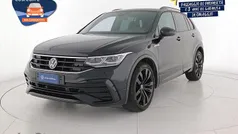 Deep black perlato Usata 2023 VW Tiguan R-line SUV | 33.000 € (Buon prezzo)