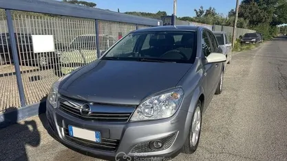 Usata Opel Astra 90 CV (66 kW) 2007 Berlina