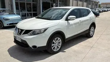 Usata Nissan Qashqai Tekna 110 CV (80 kW) 2016 Nero SUV